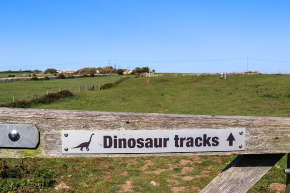 Keate's Quarry dinosaur tracks sign on gate