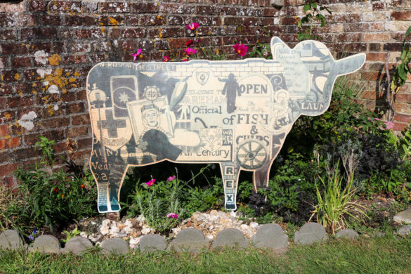 Wareham pound cow-shaped display board