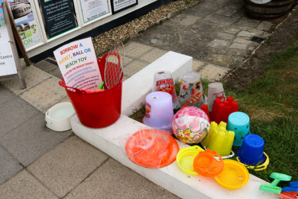 Buckets and spades available to borrow from the information centre on Shore Road, Swanage