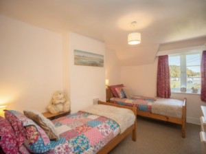 Twin room for children and families at Norden Cottage